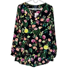 Chelsea And Theodore Black Floral Top